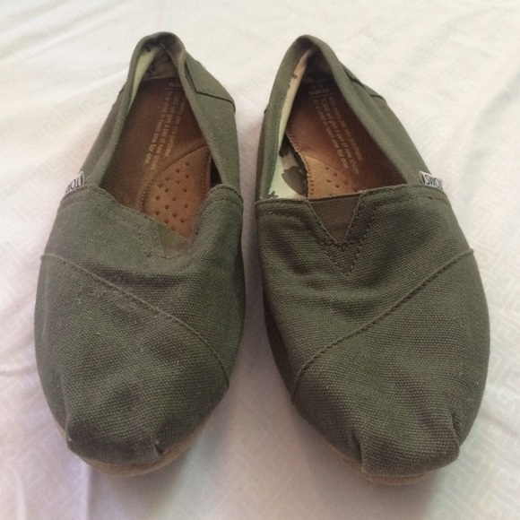 Olive canvas classics slip ons