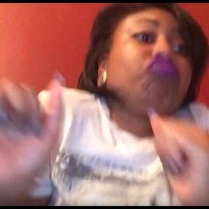 Meet your Posher, Halley