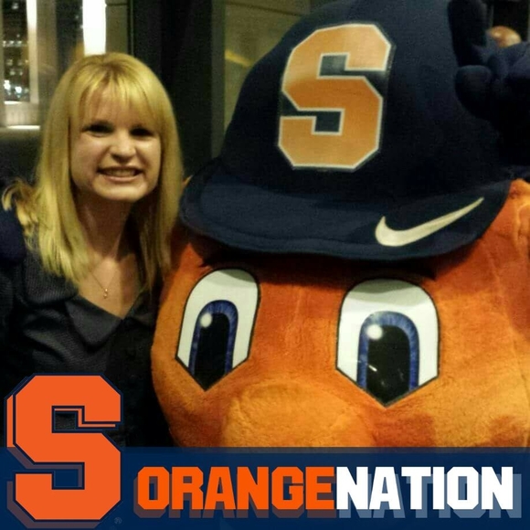 Meet your Posher, Dana