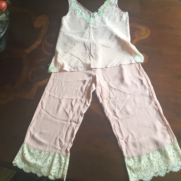 Pink pj's w/ lace-2 piece set