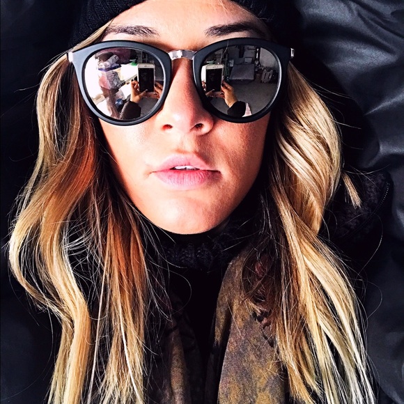 Meet your Posher, Bree - Picture 2 of 4