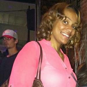 Meet your Posher, Angelita