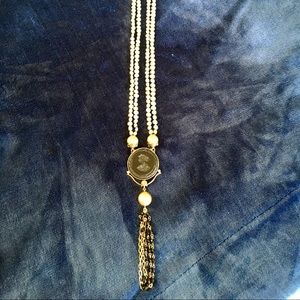 Extasia Necklace Cameo