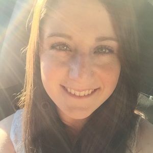 Meet your Posher, Sally