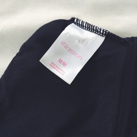 🚫SOLD🚫 Black Crochet Swim Top - Picture 3 of 3