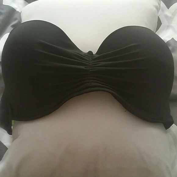 Not just black bikini Top never worn - Picture 4 of 4