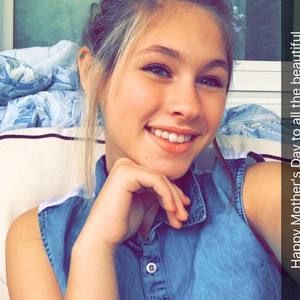 Meet your Posher, Destiny