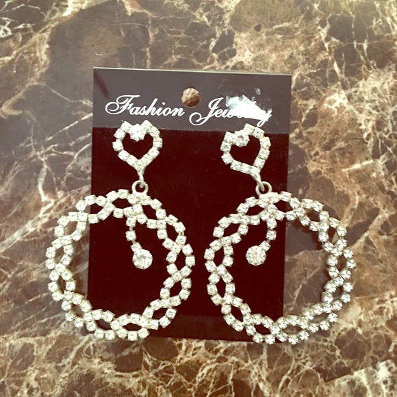 Rhinestone earrings good quality!! - Picture 1 of 1