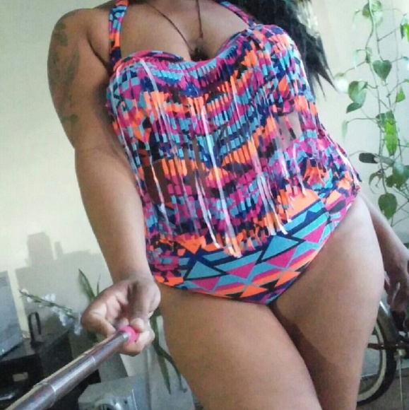 🆕Plus Size Pinkish Purple, Blue & Orange Triangle Print Fringe 2 Piece Bikini - Picture 4 of 5