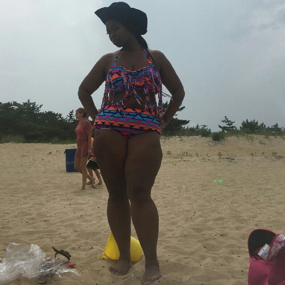 🆕Plus Size Pinkish Purple, Blue & Orange Triangle Print Fringe 2 Piece Bikini - Picture 3 of 5