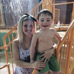 Meet your Posher, Stacie