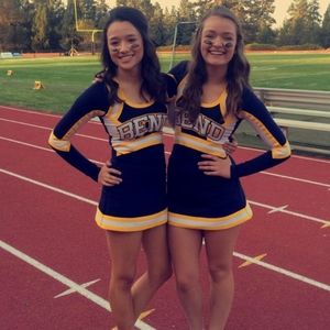 Meet your Posher, Emma