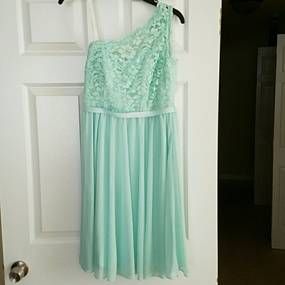 Short one shoulder corded lace dress