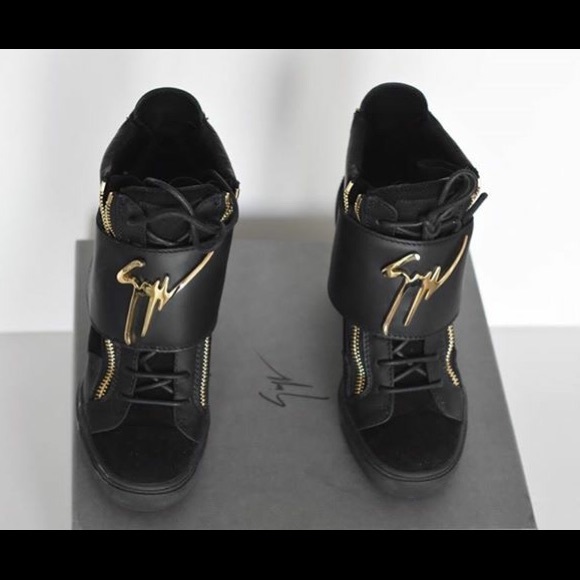 GIUSEPPE ZANOTTI Lorenz 75 TR Donna Camoscio Nero