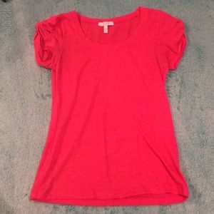 Delia's T-Shirt w/tie shoulders