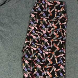 Lularoe lipstick leggings