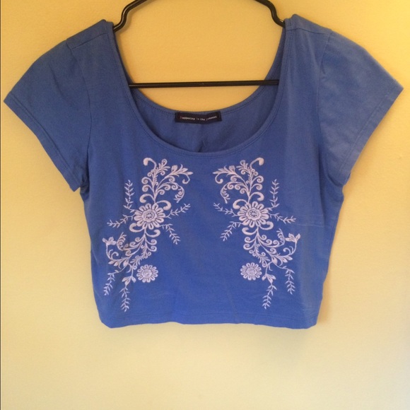 Crop top