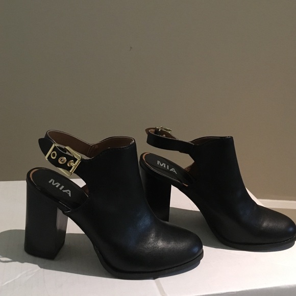 Black sling back shoe