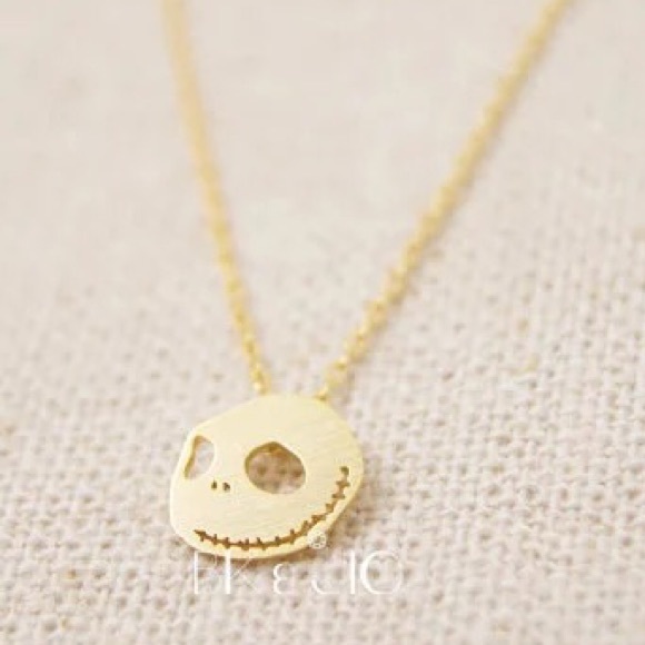 • SALE • Silver | Gold Nightmare Skull Necklace • - Picture 2 of 3