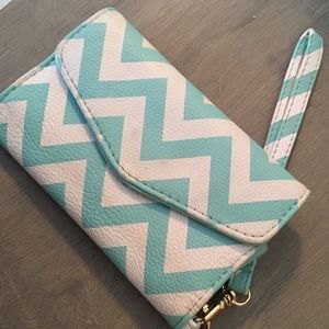 Wristlet