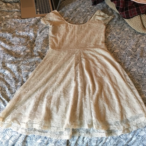 Lace dress