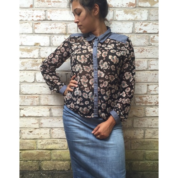 Flowers button up