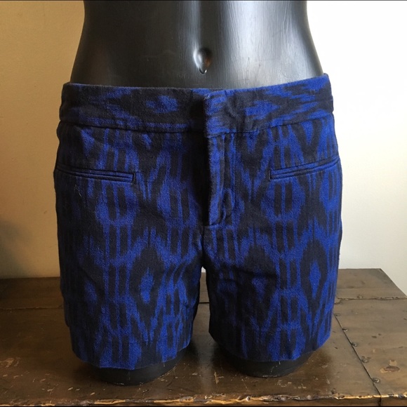 Patterned GAP shorts