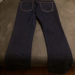 Boot cut Levis