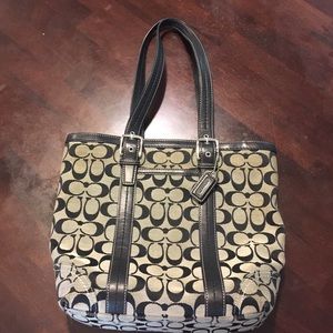 Authentic coach purse