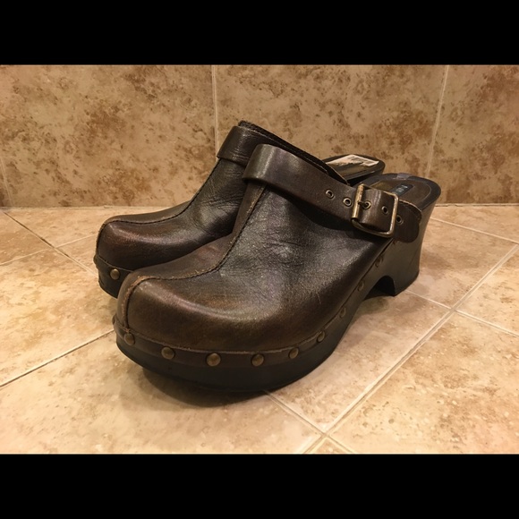 Nine West size 7.5.