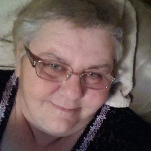 Meet your Posher, Debra