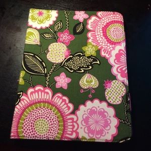 💗Gorgeous Vera Bradley iPad Case💚