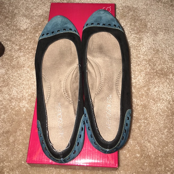 Studded aerosole flats