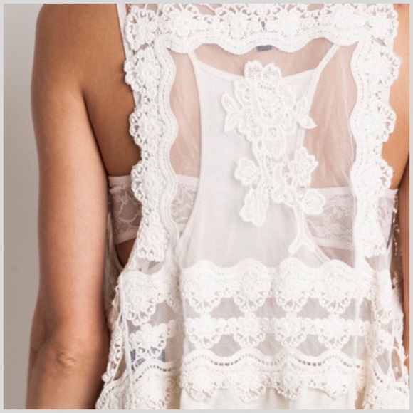 Gorgeous Crochet Lace Vest - Picture 3 of 4