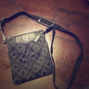 Authentic coach crossbody purse