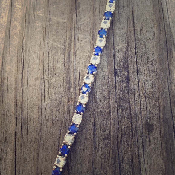 Jewelry - HOLD for Stephanie 💙💙💙