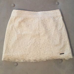 Beautiful lace a&f skirt