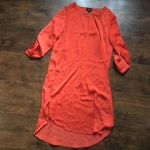 Red-orange hi-low dress