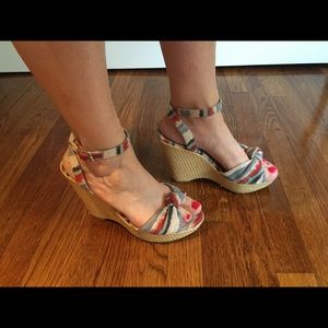 Red white and blue splendid wedges