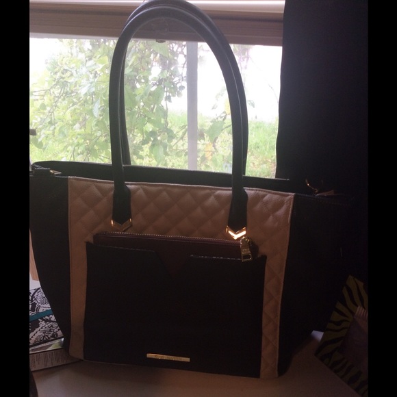 SOLD - Picture 4 of 4