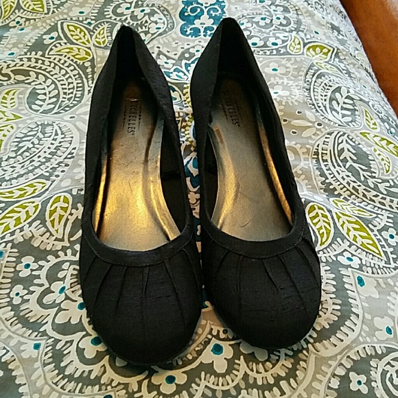 NWOT Seychelles wedges