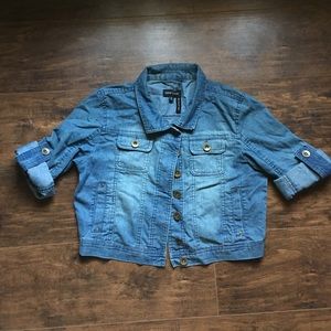 Crop denim jacket