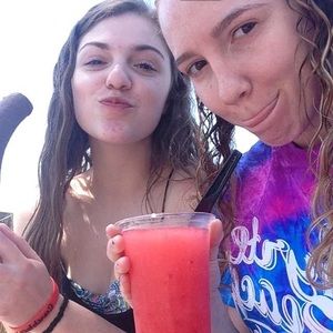 Meet your Posher, Annamaria