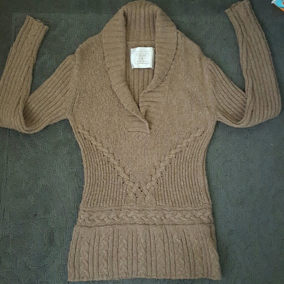 Sweater - Picture 2 of 2