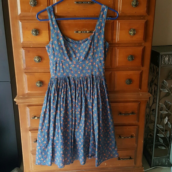 Super floofy Blue dress by Jack by BB Dakota xs