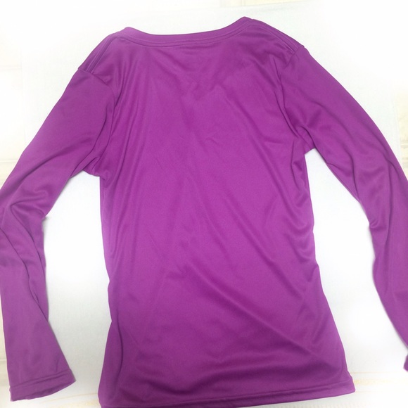 Long sleeve athletic top - Picture 3 of 3