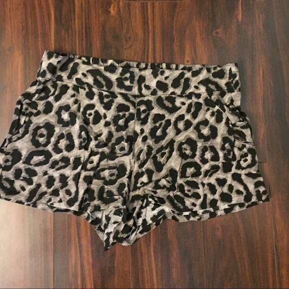 Leopard Shorts