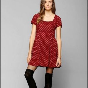 Never Worn Crepe Kimchi Blue skater dress