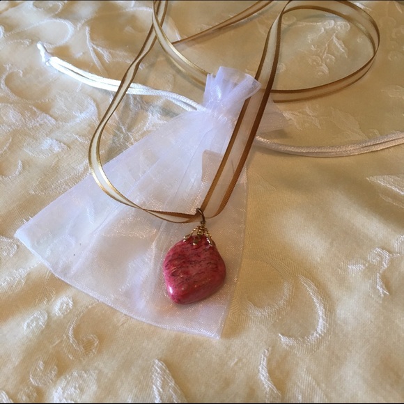 ✨Rock Pendant✨ - Picture 5 of 7