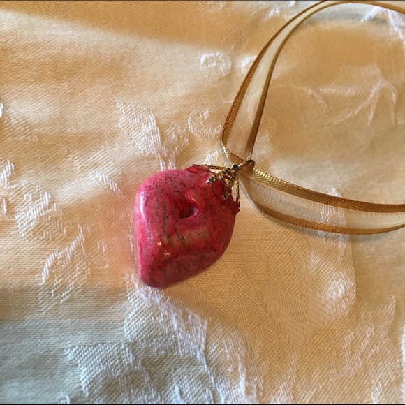 ✨Rock Pendant✨ - Picture 7 of 7